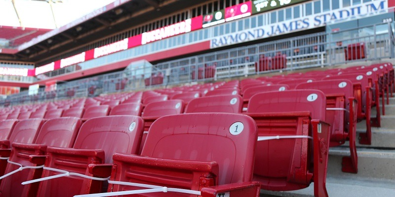 Raymond James Stadium, seats, empty