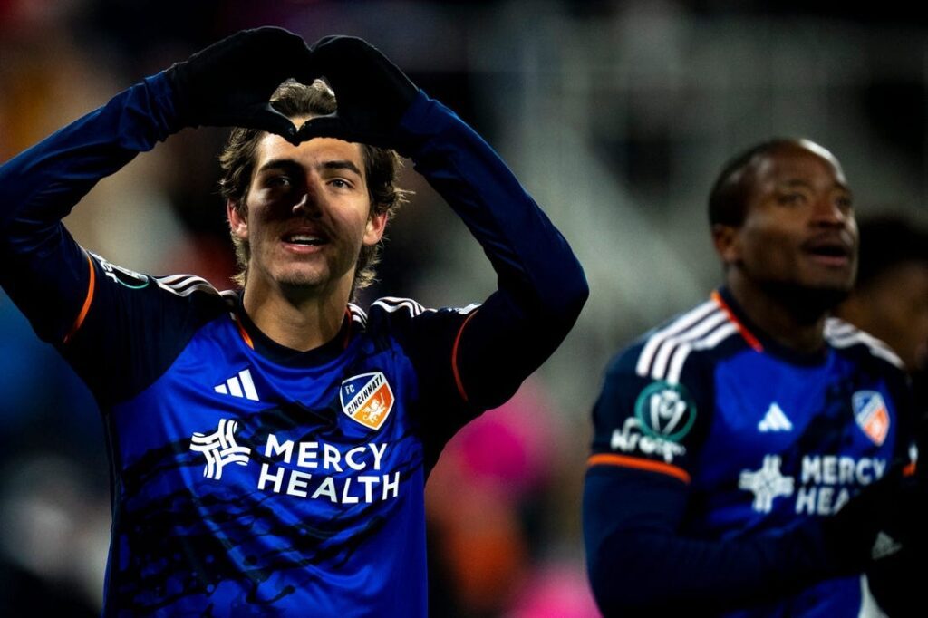 FC Cincinnati, cavalier
