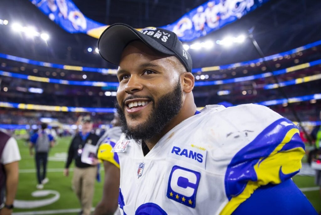aaron donald rams super bowl inglewood celebrate