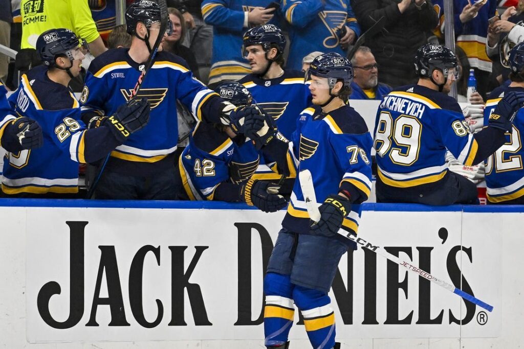 Blues, Blackhawks