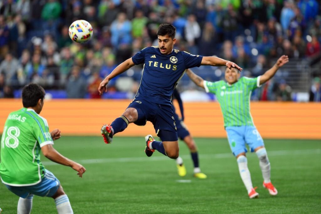 Whitecaps, Sounders