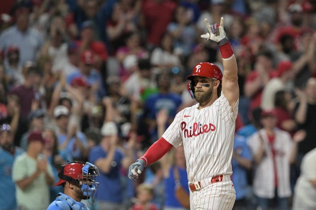 phillies cardinals