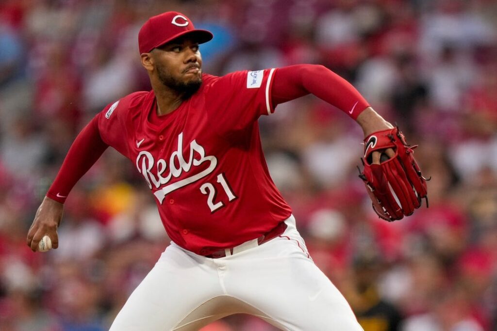 reds hunter greene