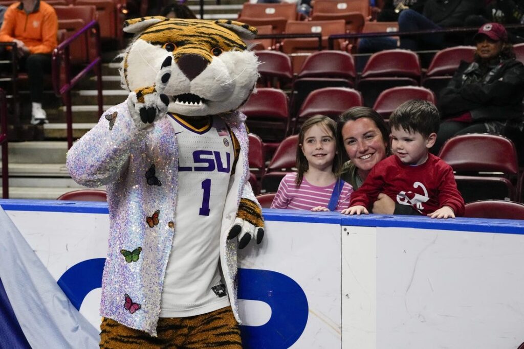 lsu mascot