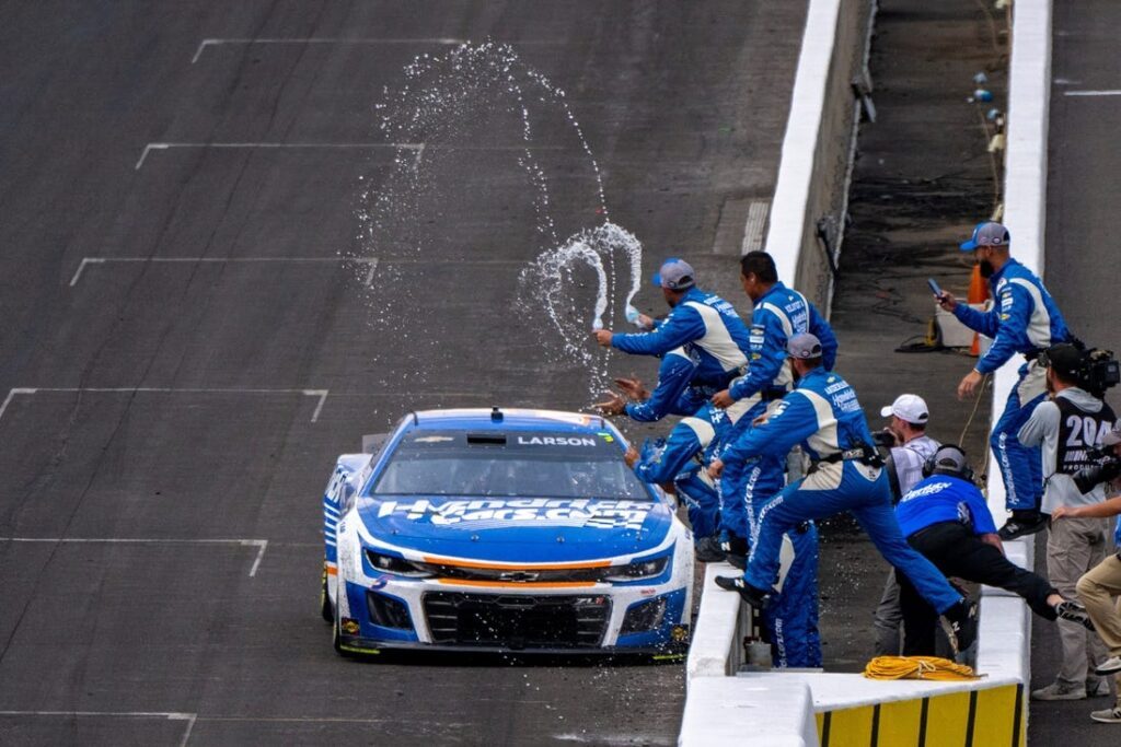 kyle larson