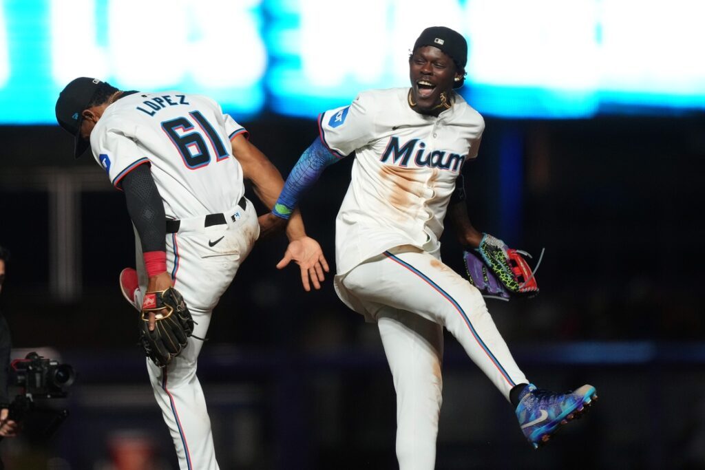 Marlins, Orioles