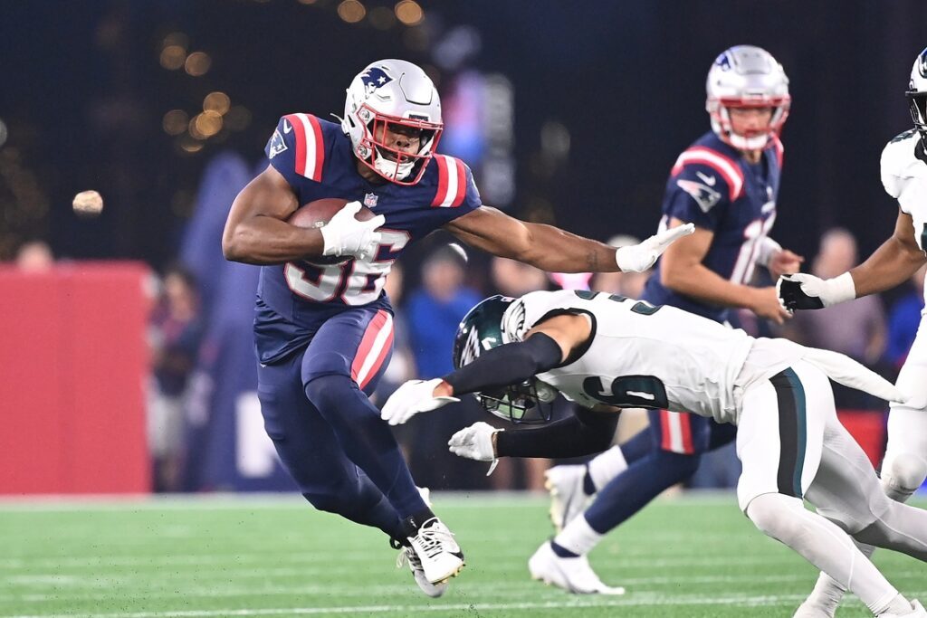 Eagles, Patriots
