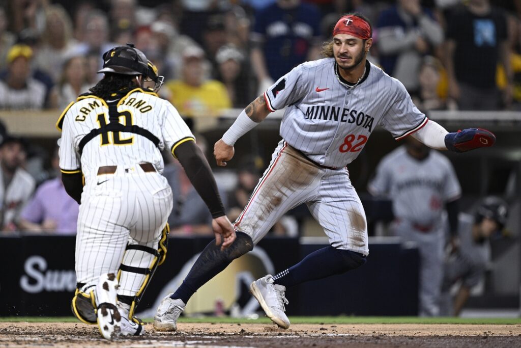 Twins, Padres