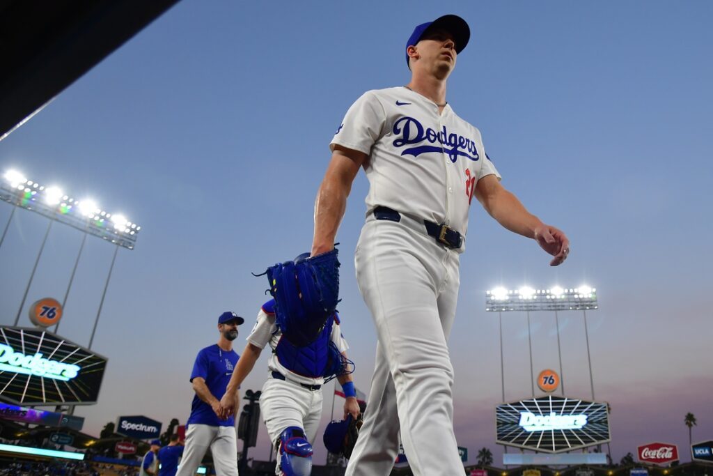 walker buehler