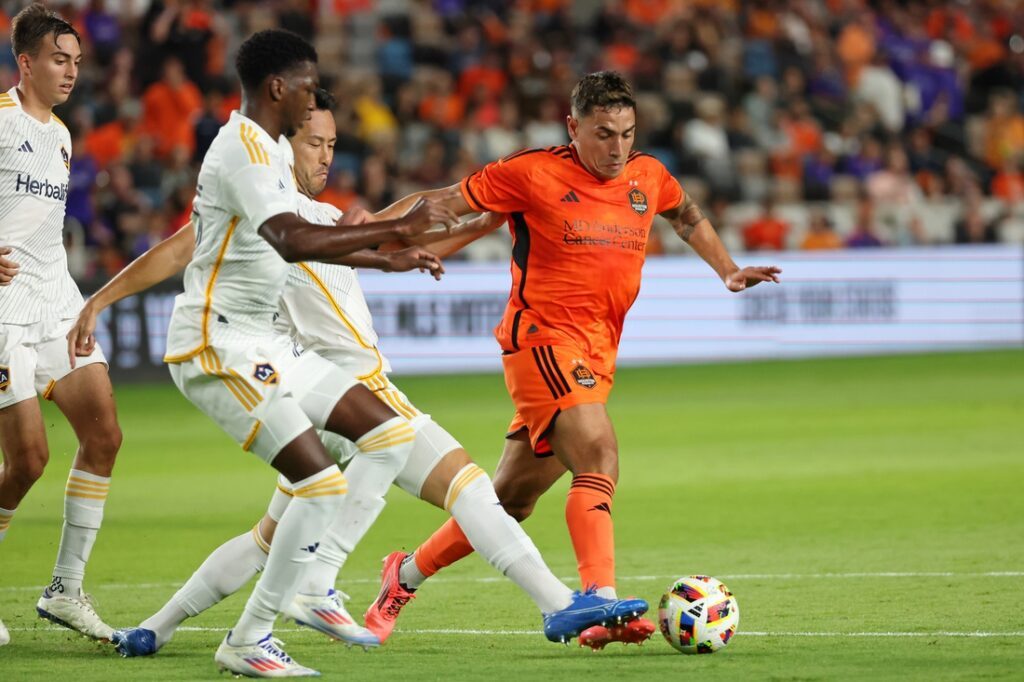 Dynamo, Galaxy
