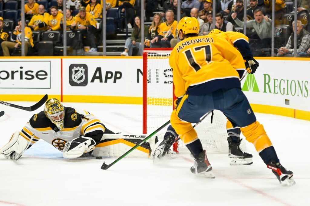 Predators, Bruins