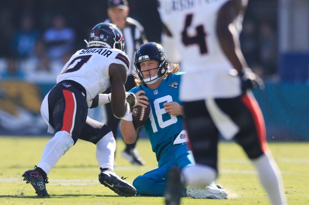 Azeez Al-Shaair, Texans