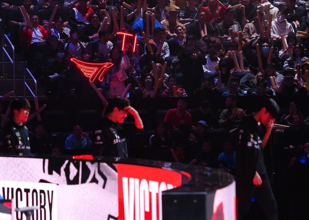 esports, fans