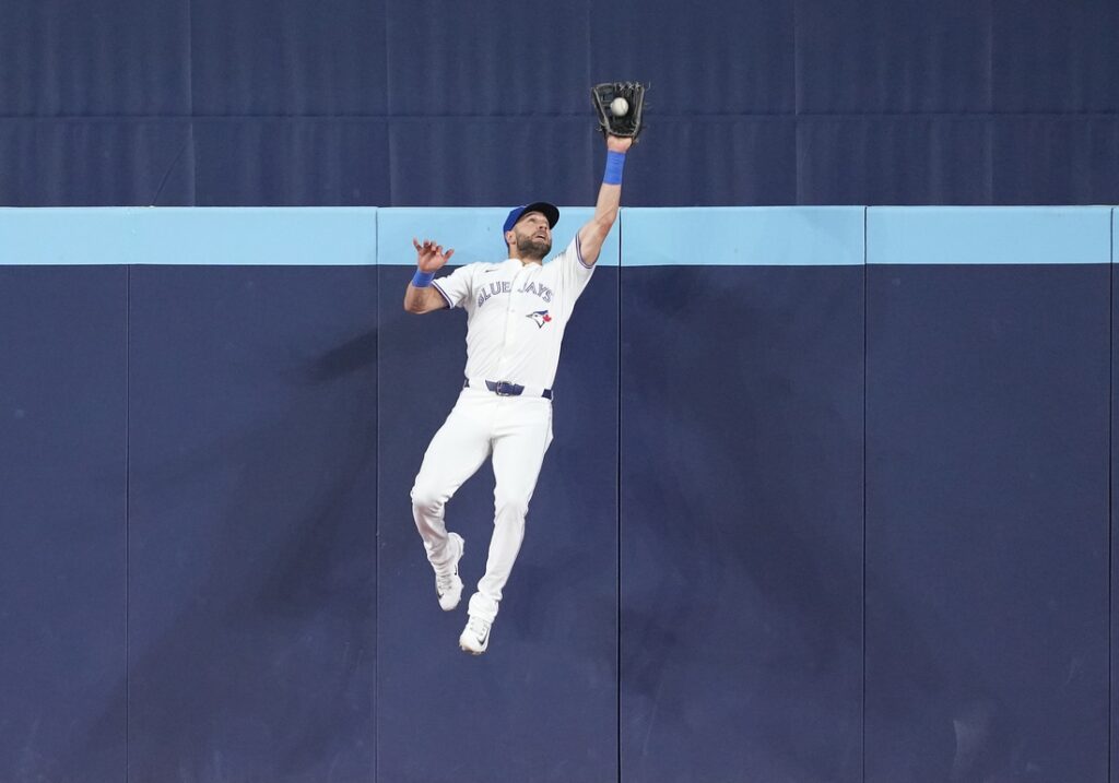 kevin kiermaier catch