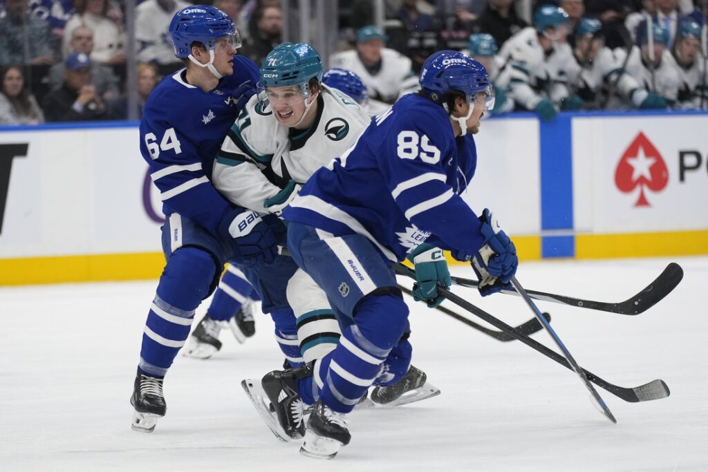 Sharks, Maple Leafs