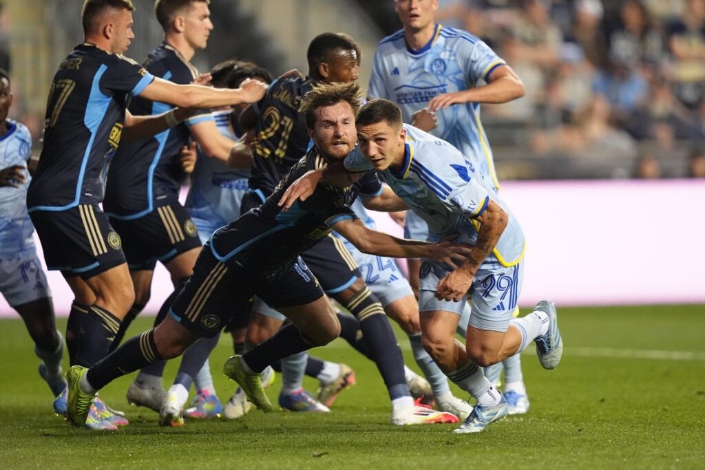atlanta united philadelphia union first half