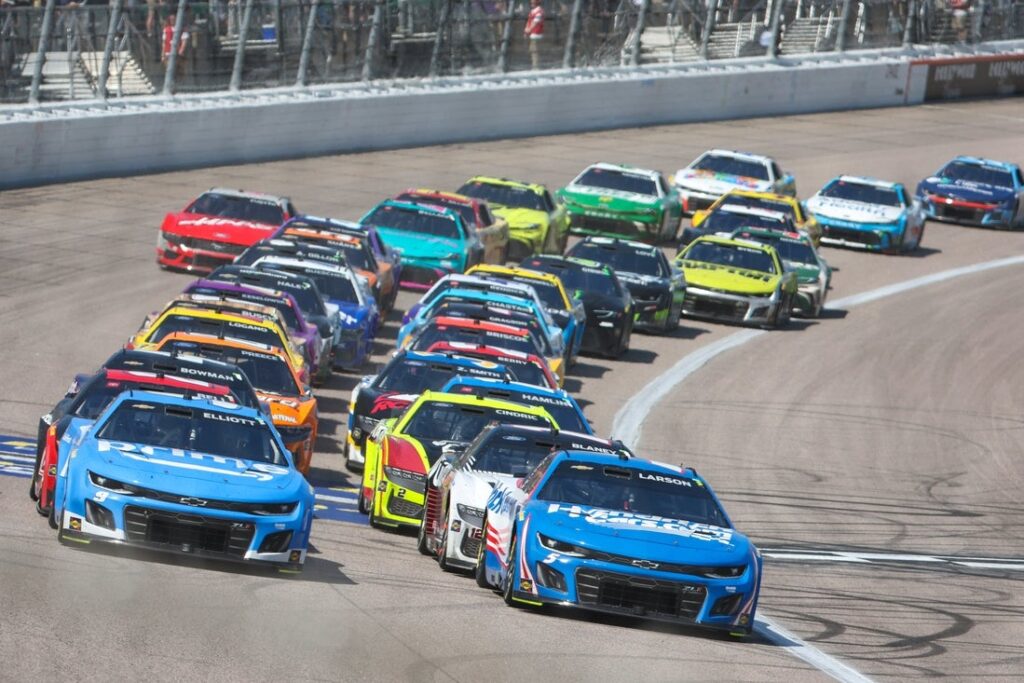 AdventHealth 400