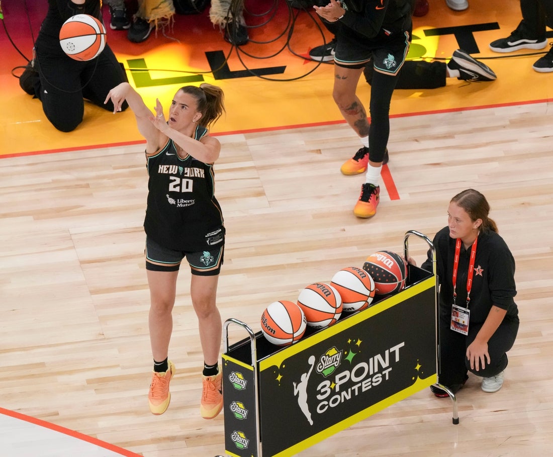 sabrina NBA スリーポイントコンテスト優勝 Sabrina Ionescu wins WNBA 3-point Contest - Field Level Media