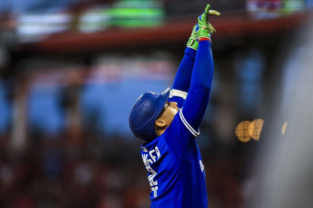 Toronto Blue Jays, Cincinnati Reds