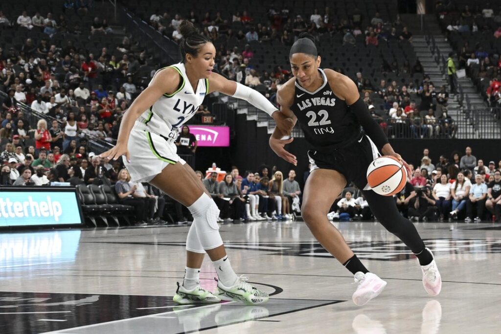 collier a'ja wilson