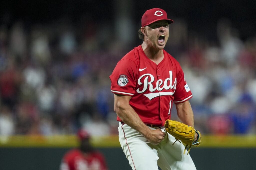 cubs, reds