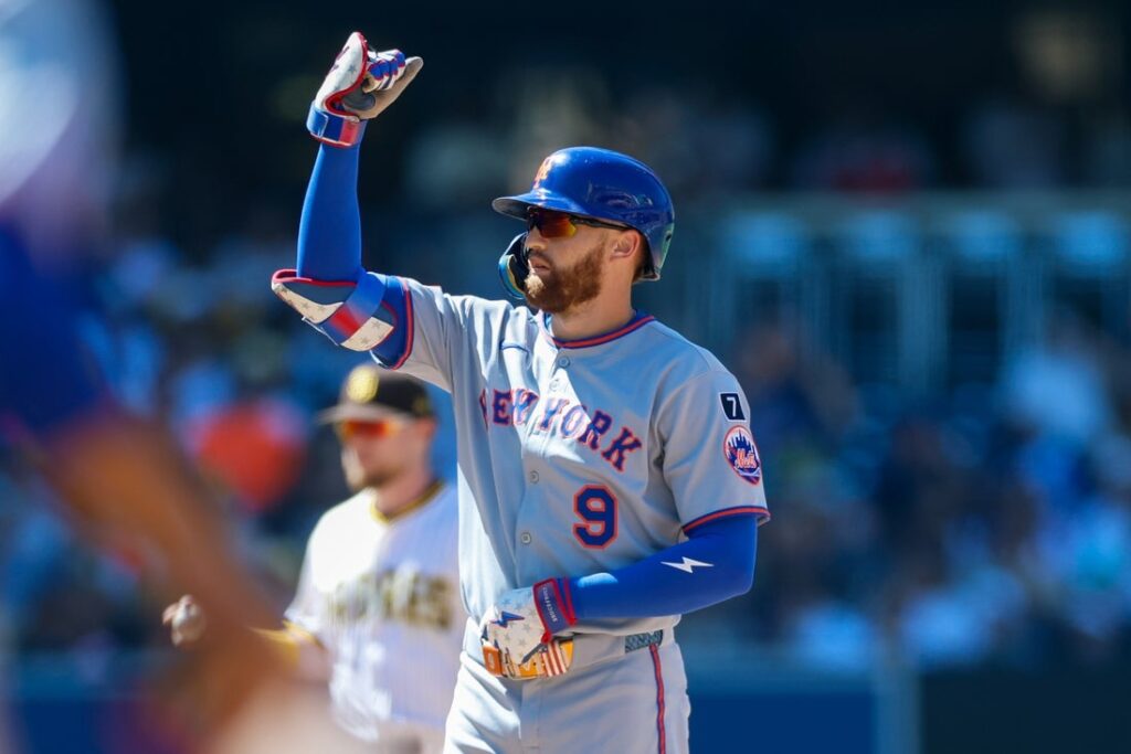 brandon nimmo celebrate