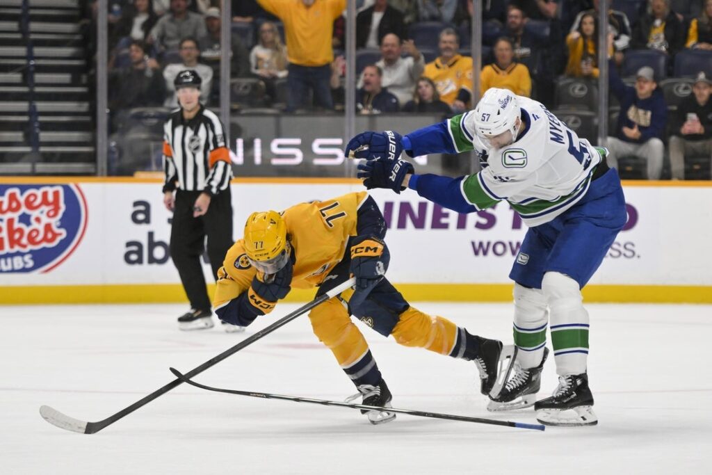 Canucks, Predators