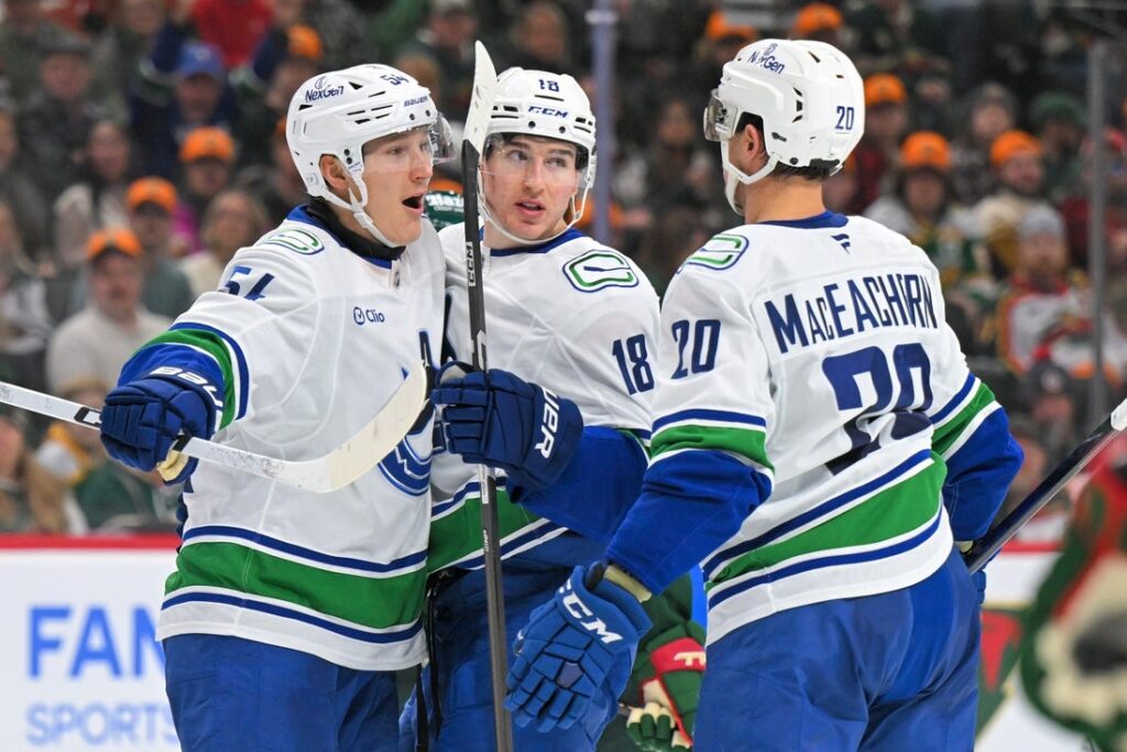 canucks
