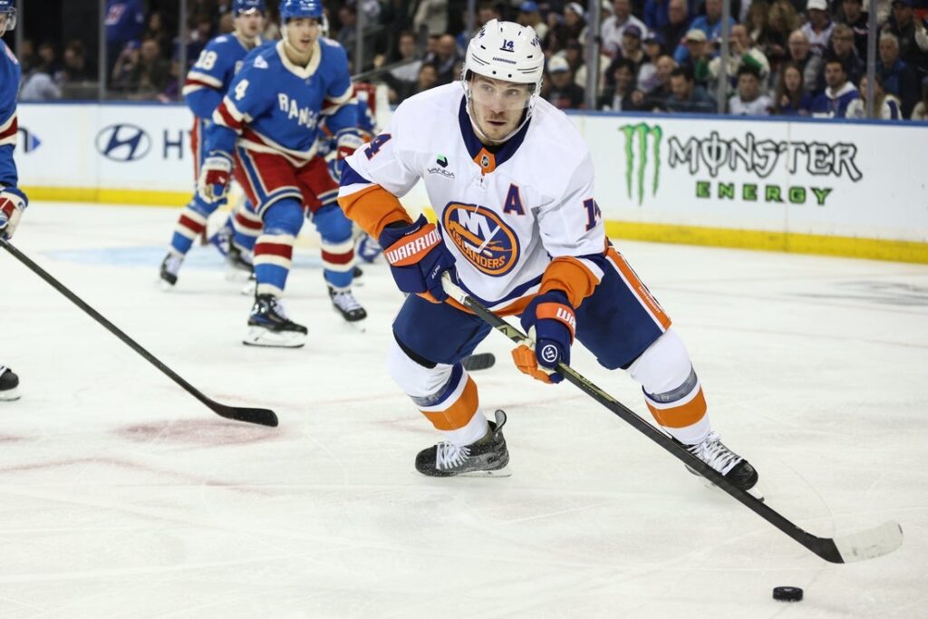 Rangers, Islanders