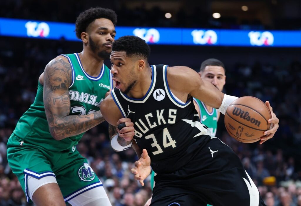 Mavericks, Bucks