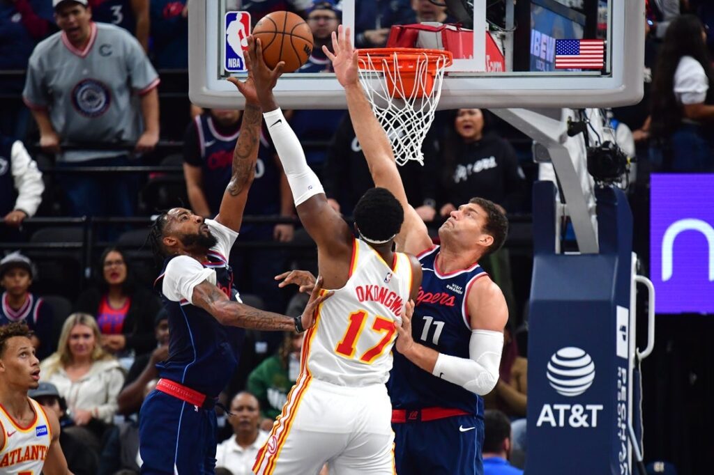 Hawks, Clippers