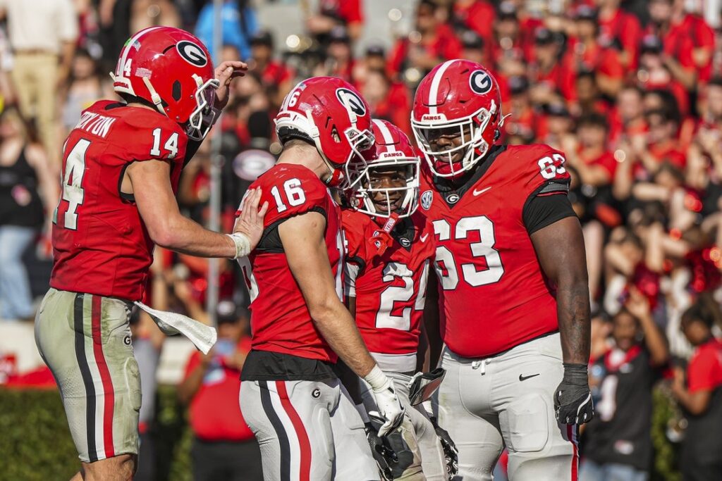georgia, charlotte, bulldogs