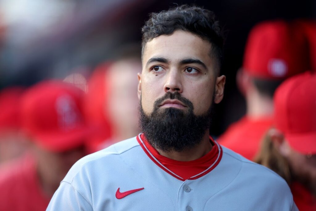 Anthony Rendon reacts