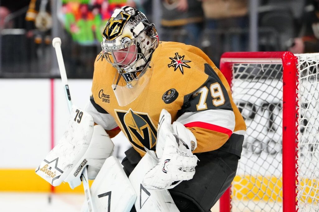 Carter Hart