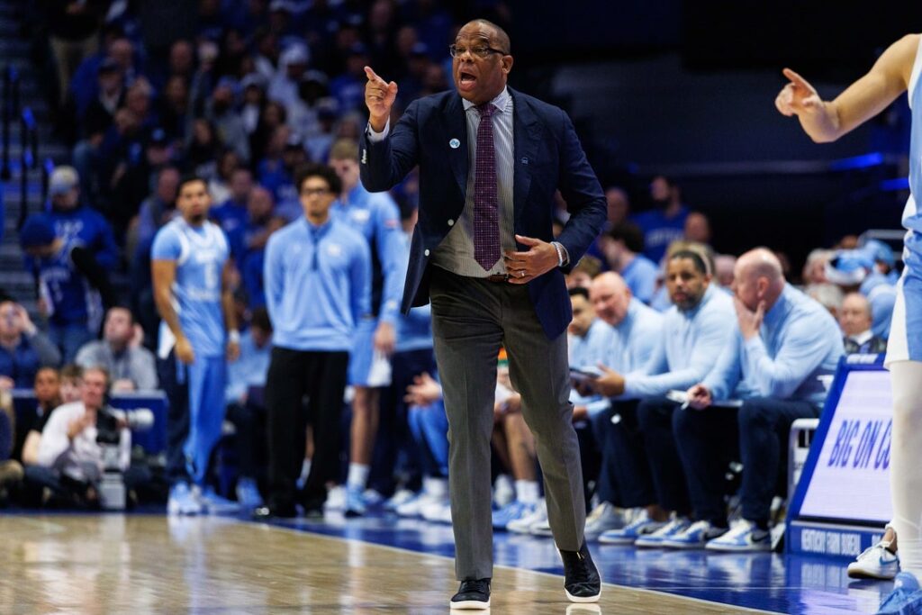 Hubert Davis