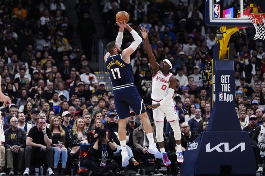 Nuggets, Rockets