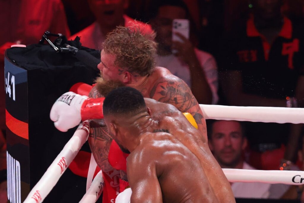 Anthony Joshua, Jake Paul
