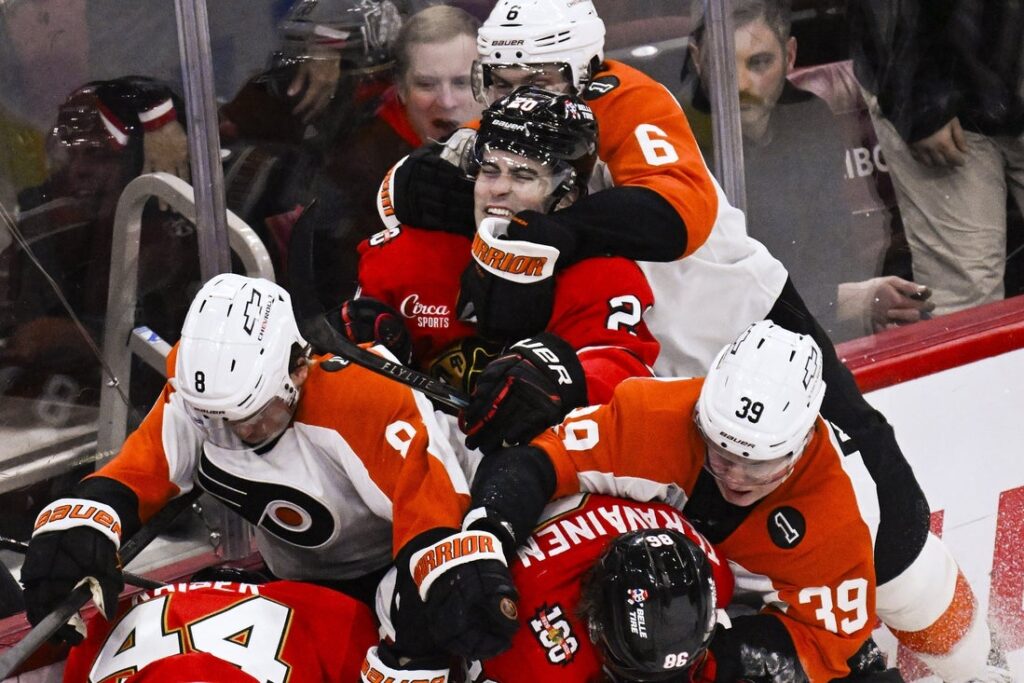 Flyers, Blackhawks
