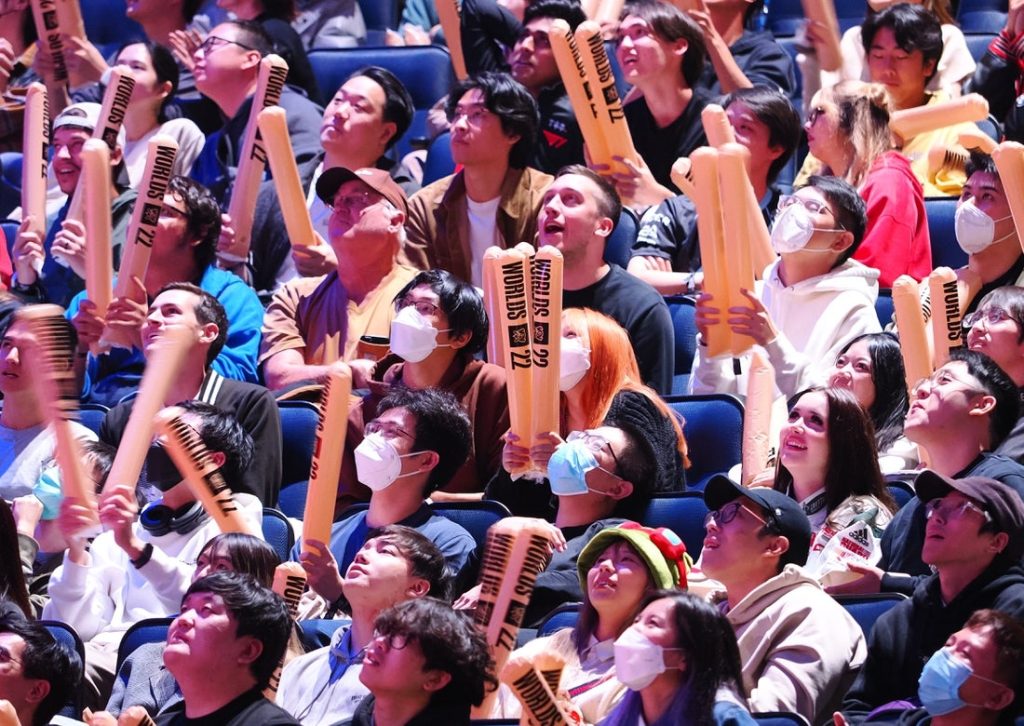 esports fans